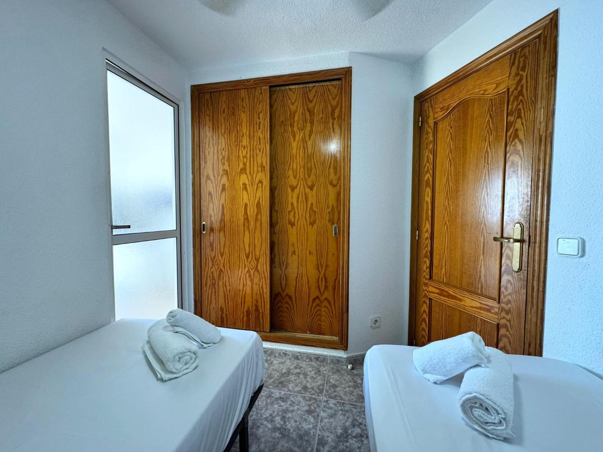 בנידורם Carabelas Apartments מראה חיצוני תמונה