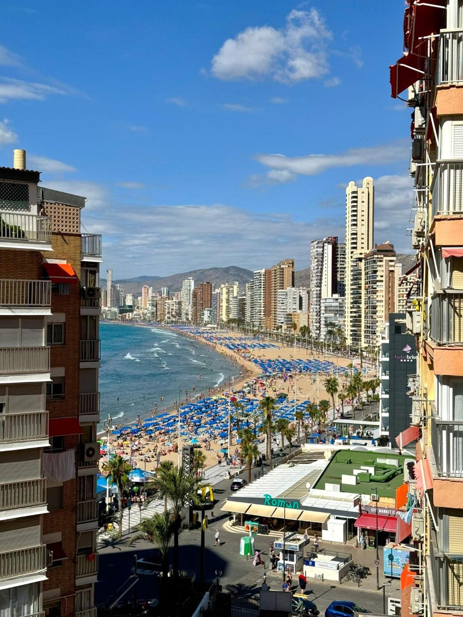 בנידורם Carabelas Apartments מראה חיצוני תמונה