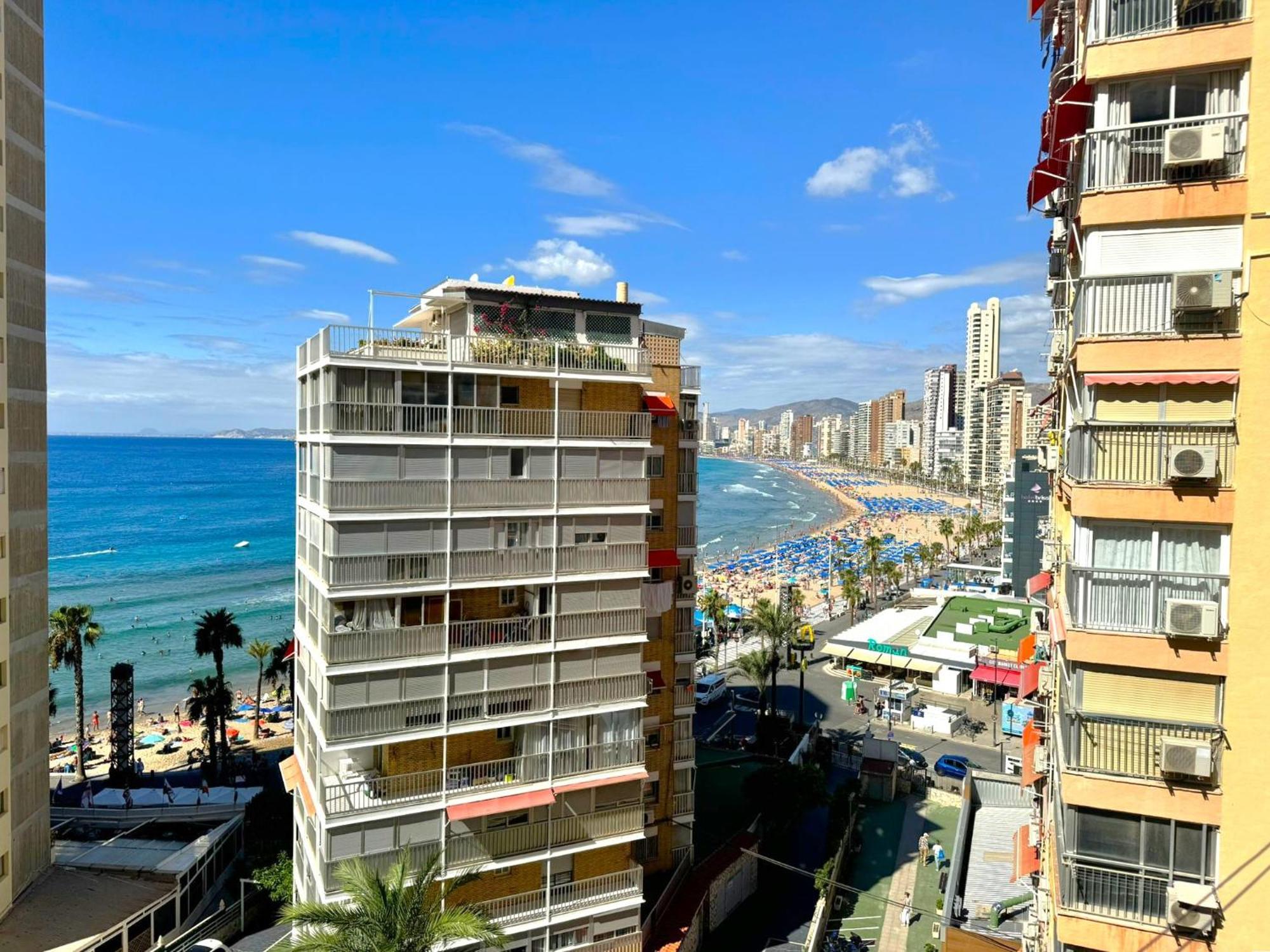 בנידורם Carabelas Apartments מראה חיצוני תמונה